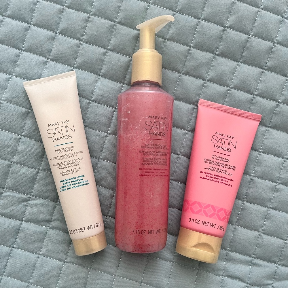 Pomegranate Satin Hands
